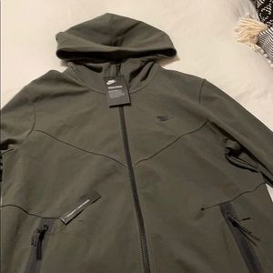 Men’s large Nike tech pack hoodie